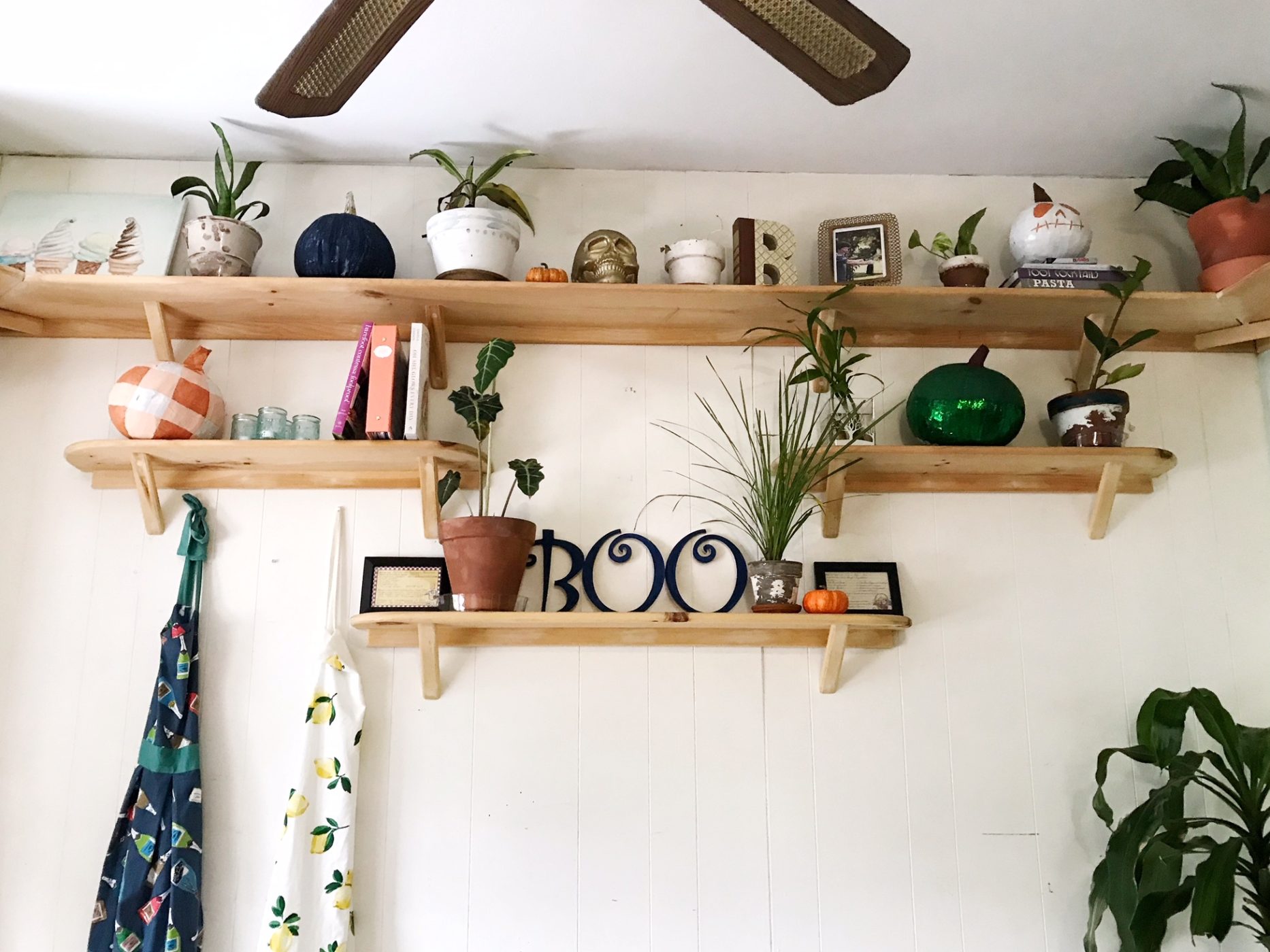 Style Shelves for Fall - Holladays at Home